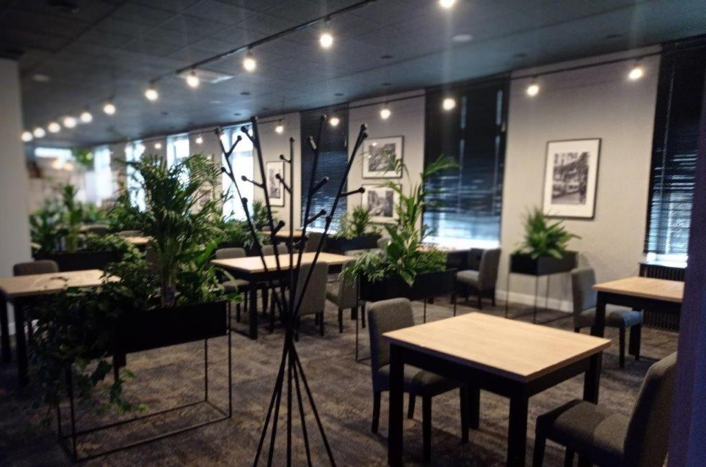 Hotel IOR Poznań Buitenkant foto