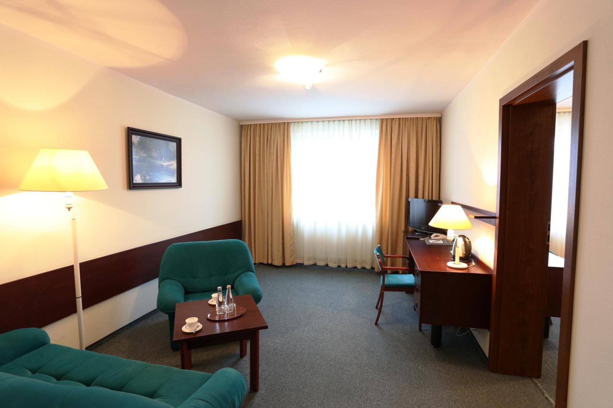 Hotel IOR Poznań Kamer foto