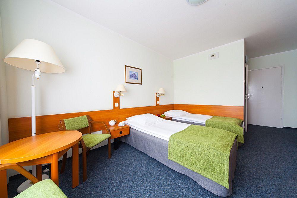 Hotel IOR Poznań Buitenkant foto