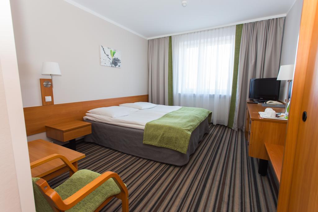 Hotel IOR Poznań Buitenkant foto